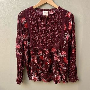 Roses Lace Trim Ruffle Blouse